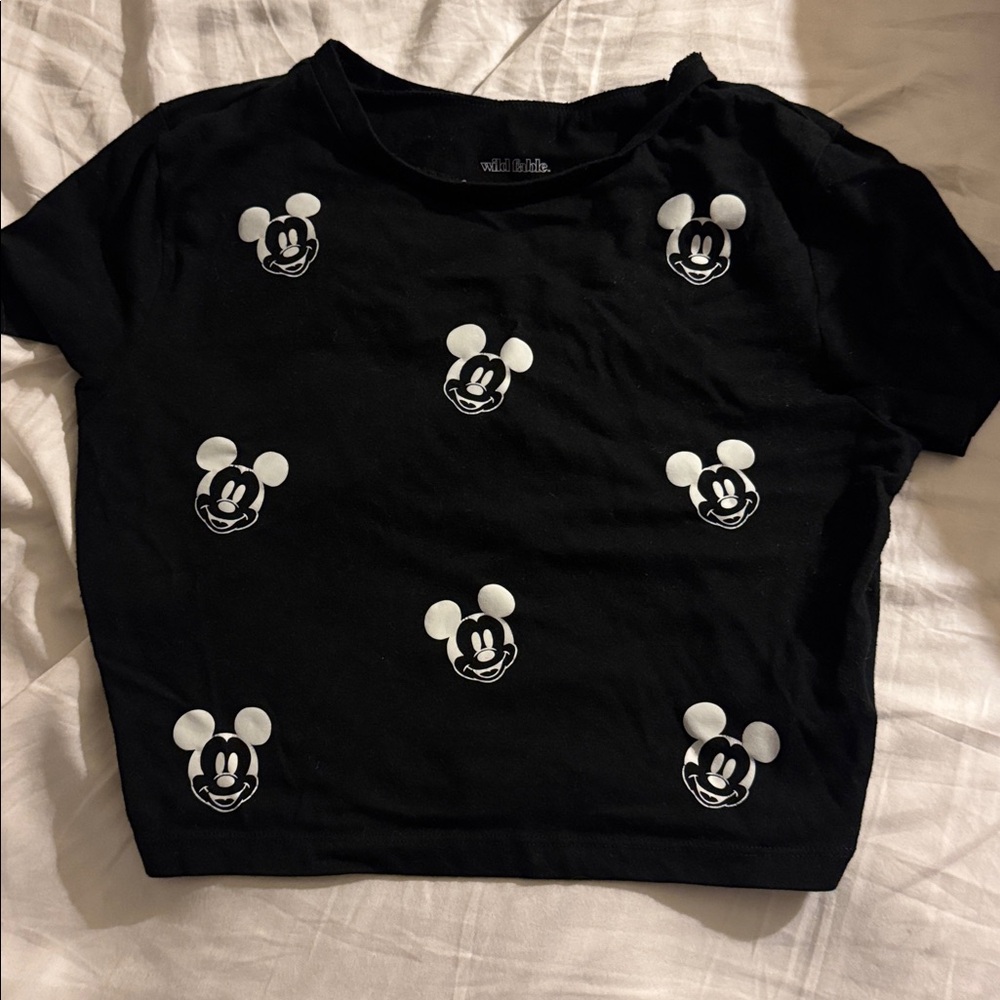Black T-Shirt crop top with Mickey Mouse Print